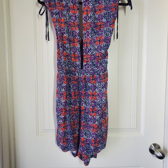 Forever 21, sleeveless multi colored plus size romper 2XL - Picture 2 of 4
